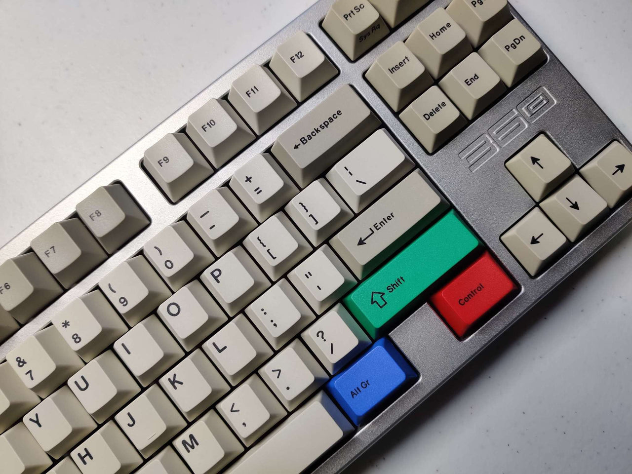 21KB RGBY Keycaps PBT Dye Sub