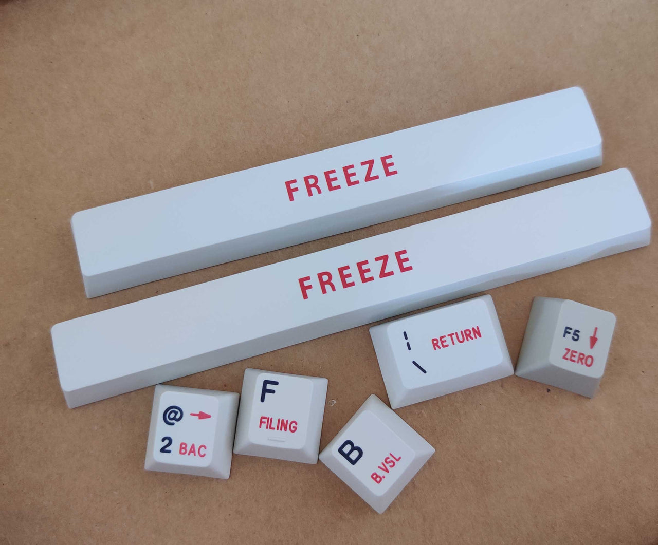 21KB Freeze Classic Retro Beige Keycap Set