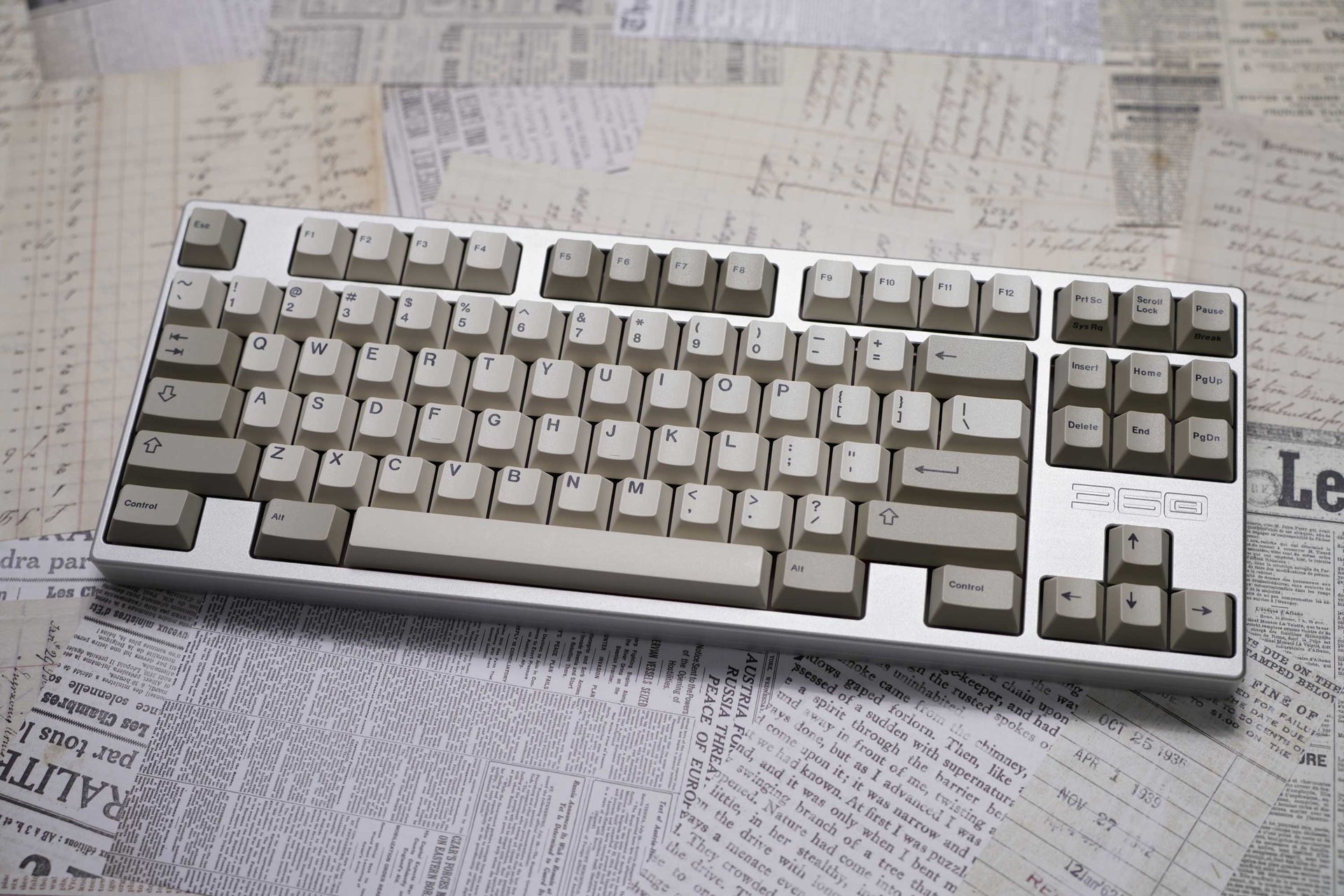 21KB Classic Retro Beige Keycap Set