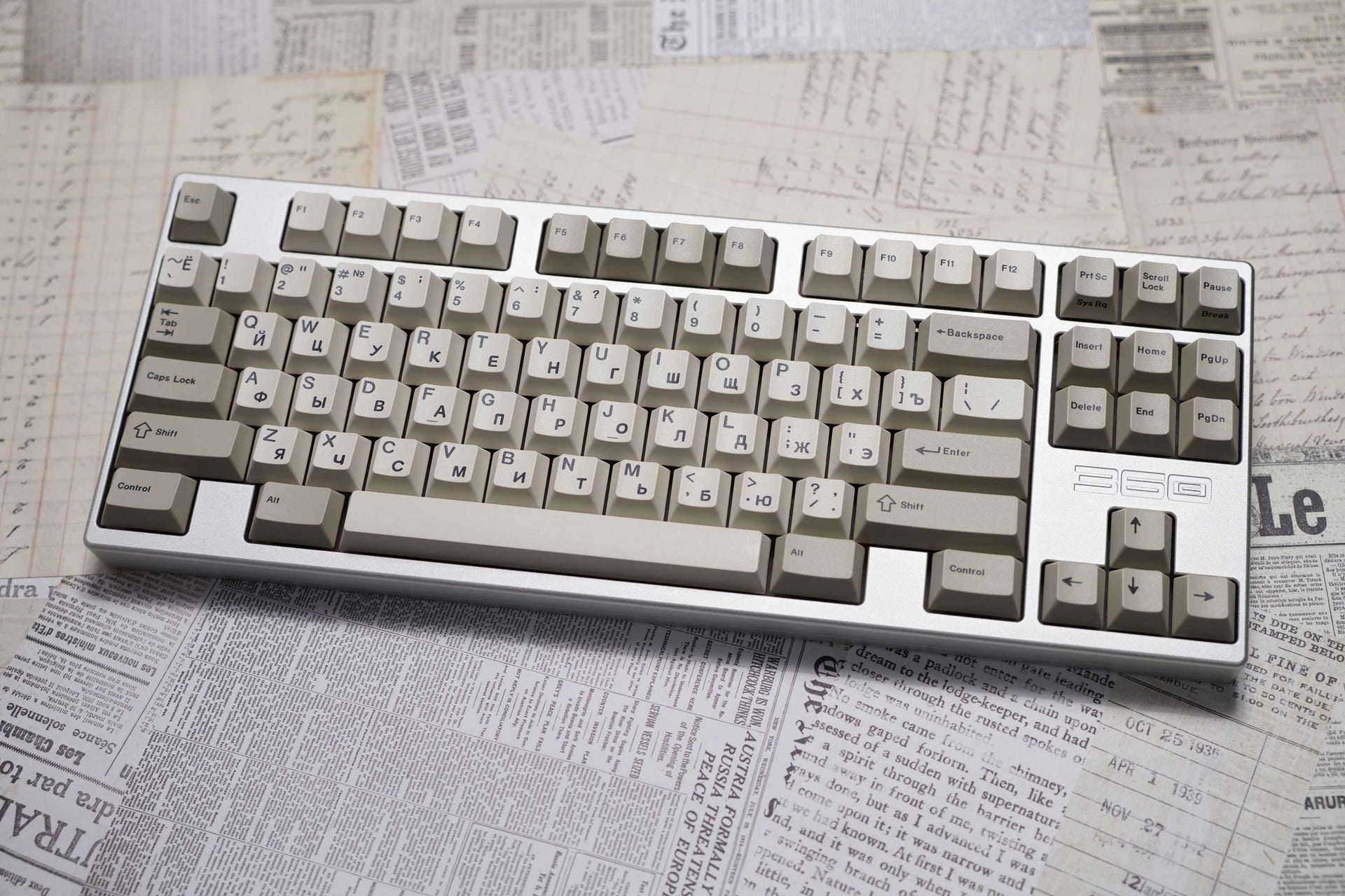 21KB Cyrillic Classic Retro Beige Keycap Set